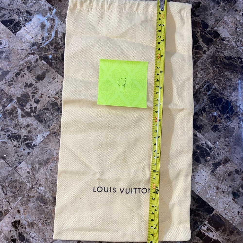 Louis Vuitton draw string dust bag